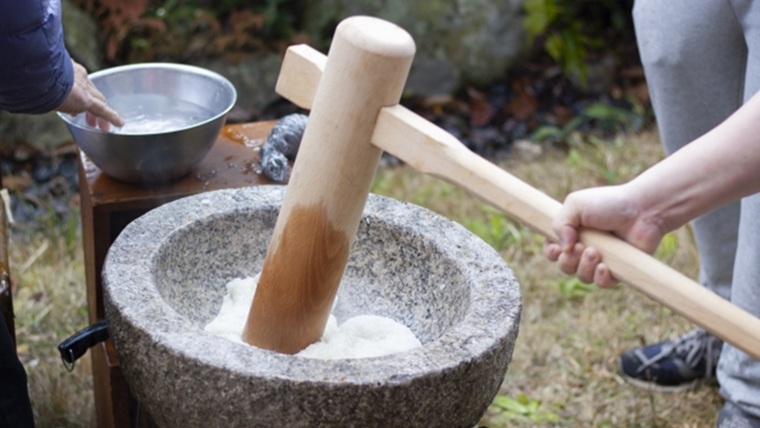 正月の餅つき